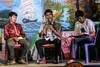 Para pelajar mengambil bagian dalam diskusi panel pada bulan Februari di Surat Thani Rajabhat University tentang cara untuk melestarikan bahasa dan budaya Melayu di Thailand. [Irfarn Jamdukor/Khabar]